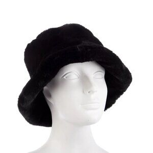 Apparis Amara Black Bucket Hat NWOT